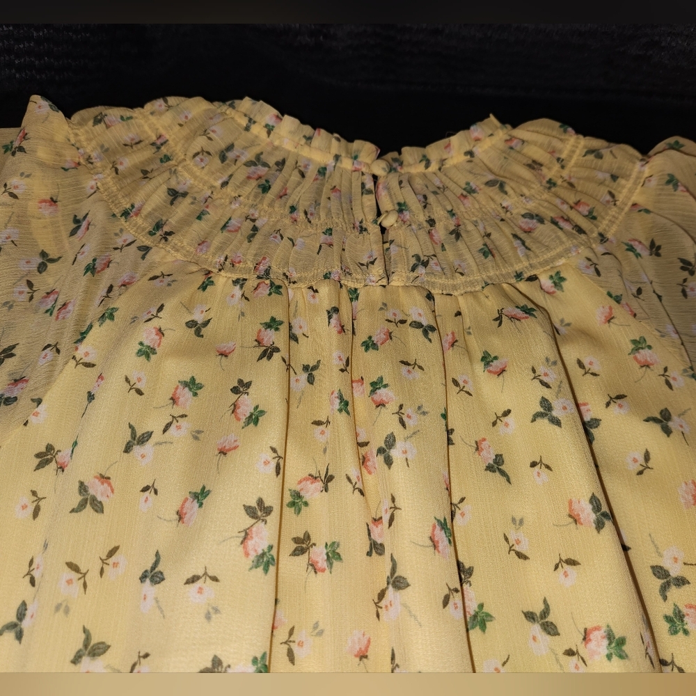 LOFT Butter Yellow Smocked Ditsy Floral Chiffon Lined Midi Dress Largw EUC - Picture 6 of 10